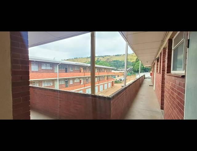 1 BEDROOM APARTMENT FOR SALE IN PRETORIA GARDENS